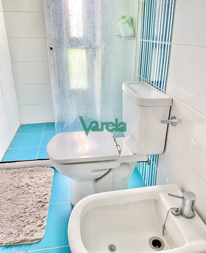 Imagen 16 de 19 de Venta Casa Pocitos, 3 Dorm, 4 Baños, Gge Y Patio Con Parrillero!! - Montevideo Pocitos