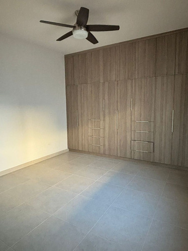 Nueva Y Moderna Casa En Venta En Rivello