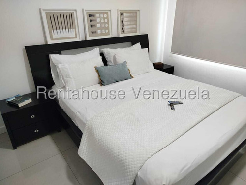 Alquiler De Departamento En. Santa Eduvigis #25-10867