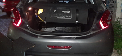 Peugeot 208 1.5 Allure Touchscreen 2013