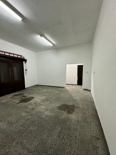 Alquiler - Local Comercial - Villa Madero