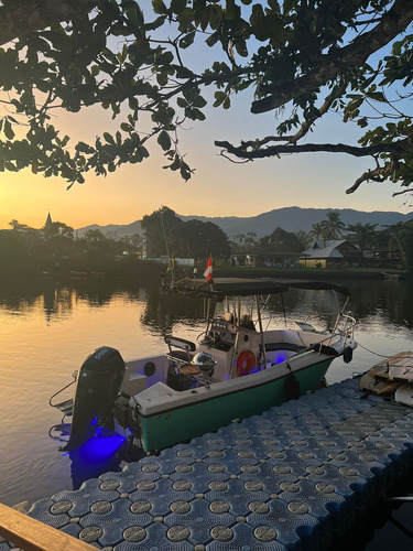 Lancha Fishing 22 C/ Mercury 200 Hp 4 Tempos Ano 2022