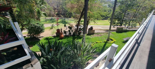 Espectacular Residencia En Club De Golf Santa Fe, Morelos