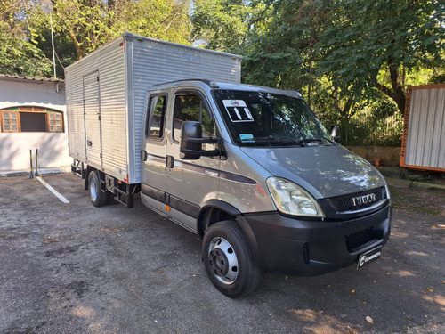 Iveco 70c16 Hd Cabine Dupla - 2011 Com 166.664 Km + Bau