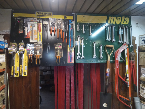 Lote De Ferreteria Liquido Urgente Escucho Ofertas