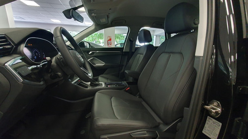Imagen 15 de 25 de Audi Q3 0km 35tfsi 2021 1.4 150 Cv Audibsas 0km Negro Negra