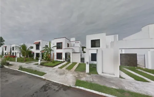 Casa En Venta C. 62 Gran Santa Fe Caucel Yucatan/ Recuperacion Bancaria Laab2