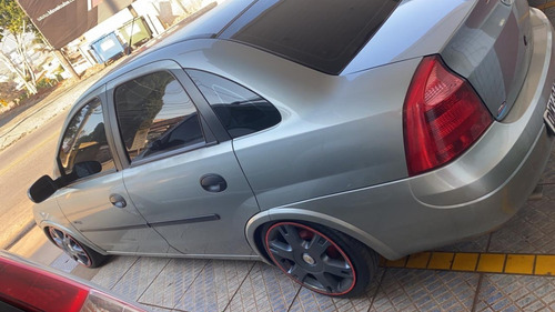 Imagem 2 de 6 de Chevrolet - Corsa 1.0 Mpfi Maxx Sedan 8v
