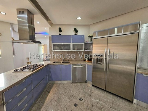 Apartamento En Alquiler En Altamira 25-17997 Yf