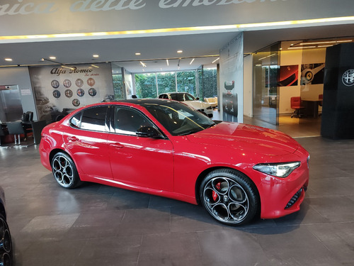 Alfa Romeo Giulia 2.0 280cv Veloce