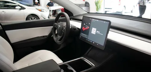 Tesla Model Y 2021