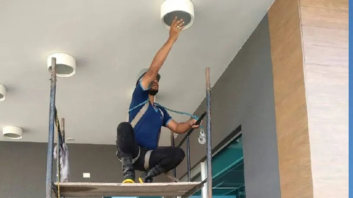 Serviços Elétricos