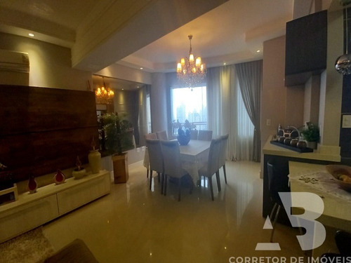 Imagem 20 de 30 de Holambra, Apartamento Quadra Mar, Mobiliado, 03 Suítes, Espaço Gourmet, 03 Vagas De Garagem Privativas, Centro, Balneário Camboriú, Sc. - Qm00066 - 70109805