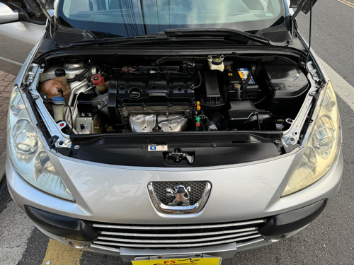 Peugeot 307 1.6 Presence Pack Flex 5p
