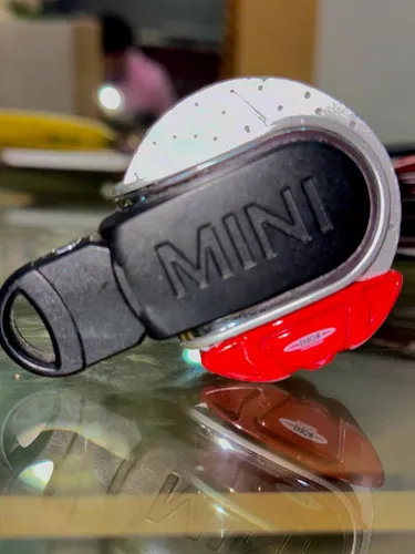 Mini Color Clubman Jhon Cooper Works (jcw) Modelo:2020