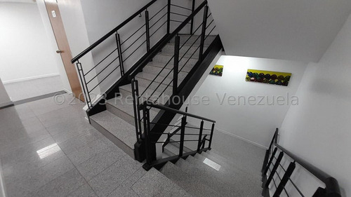 Oficina En Alquiler En Las Mercedes 24-5221 Yf