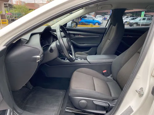 Mazda 3 2.0 Touring At