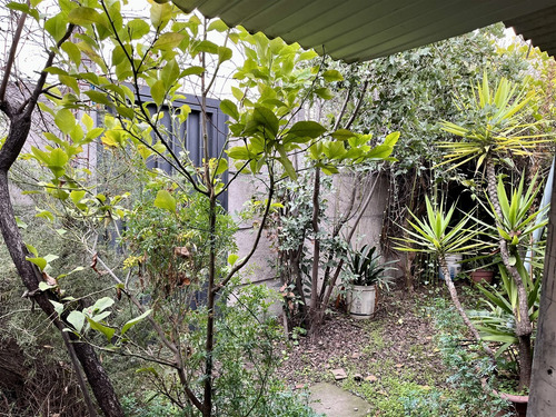 Casa En Venta De 3 Dorm. En Lo Barnechea, Pueblo Barnechea
