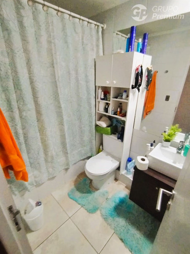 Dpto.3 Domitorios 1 Baño Y Estacionamiento / Juan De Pineda