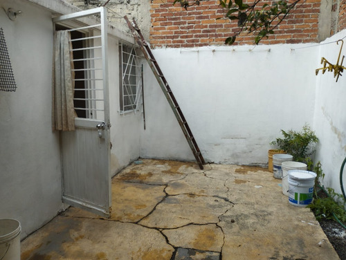 Imagen 2 de 11 de Cuautitlan Izcalli Colonia Atlanta Una Sola Planta Acepto Credito