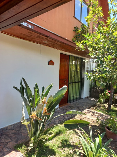 Casa En Maipú Con Excelente Conectividad 4d- 1b El Rey
