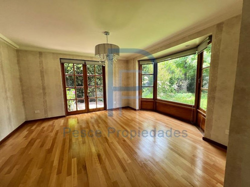 Excelente Casa Inglesa En Condominio Santuario Del Valle