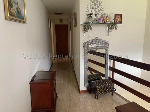 Ajr Casa En Venta En La Trinidad 24-18719 Yg