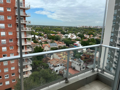 Departamento En Venta En La Lucila, 3dormitorios, 2cocheras, Pileta
