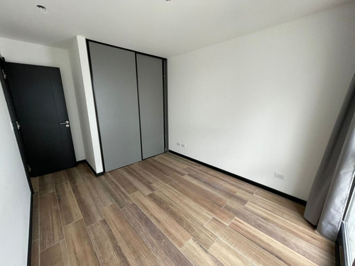 Imagen 6 de 14 de Venta Semi Pisos De 3 Ambientes A La Calle A Estrenar