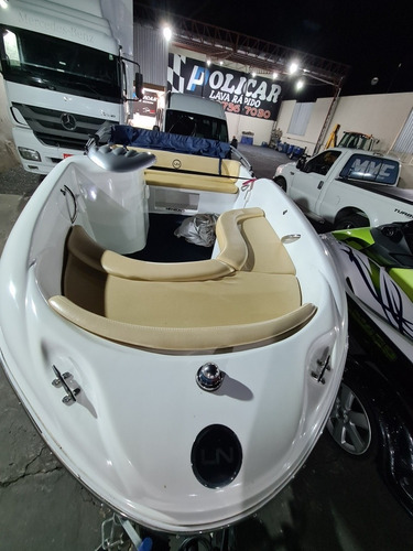 Imagem 1 de 14 de Lancha Newboats Super 155