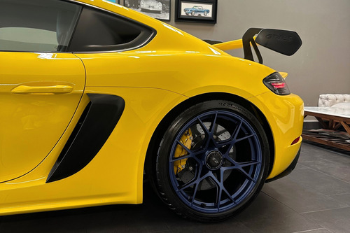 Porsche 718 Cayman Gt4 Rs 2024