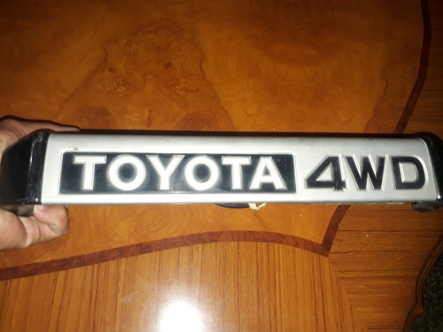 Excelente Porta Placa De Toyota Machito Todos 100% Original