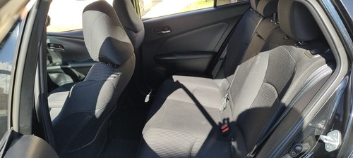 Imagen 7 de 11 de Toyota Prius 2017 1.8 Base Cvt