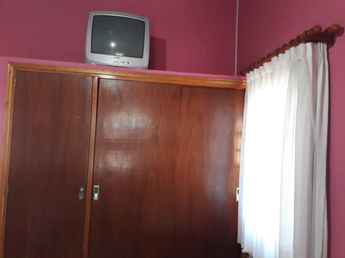 Venta De Terreno Multifamiliar Con Dos Casas 1 Un Departamento A 1cuadra Y Media Del Mar