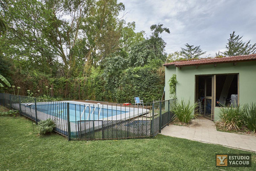 Casa Venta - 3 Dormitorios 2 Baños - Cocheras - Piscina - 180mts2 - City Bell, La Plata