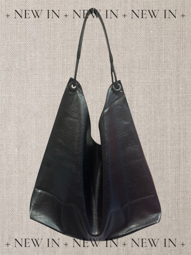 Cartera Hobo Importada Negro Cuero Sintético Boton Imantado Negro