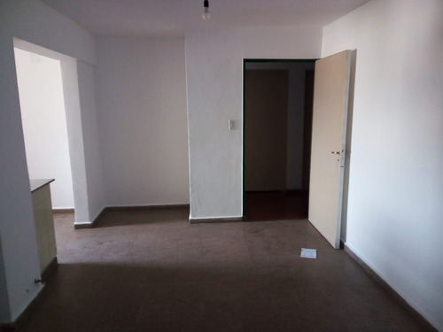 Vendo Departamento 3 Dormitorios C/balcon B°alto Alberdi Cba