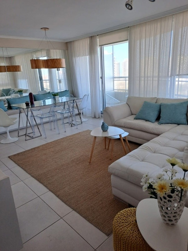 Imagen 5 de 28 de Departamento De Categoría En Oean Drive, Punta Del Este.