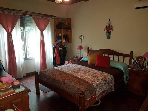 Imagen 12 de 18 de Casa Con 3 Dormitorio, Parque Y Quincho - Quilmes Oeste