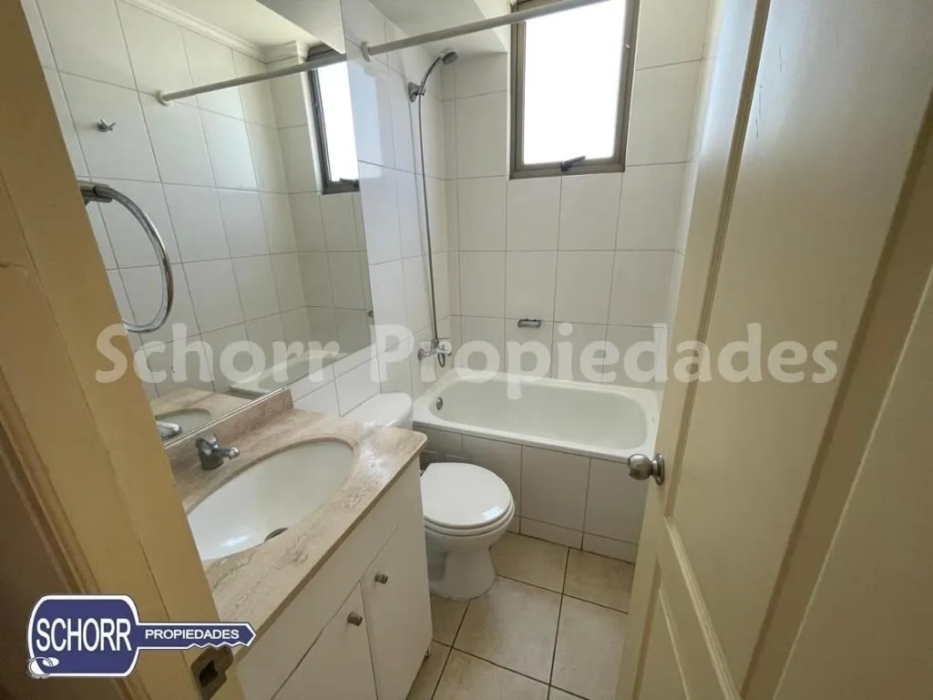 Imagen 3 de 19 de Departamento En Venta De 2 Dorm. En Talca 54 M2