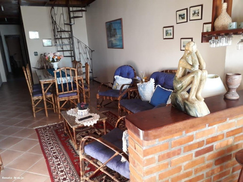 Imagem 8 de 15 de Casa Em Condomínio Para Venda Em Cabo Frio, Unamar, 5 Dormitórios, 4 Banheiros, 6 Vagas - Ccs8_2-1107871