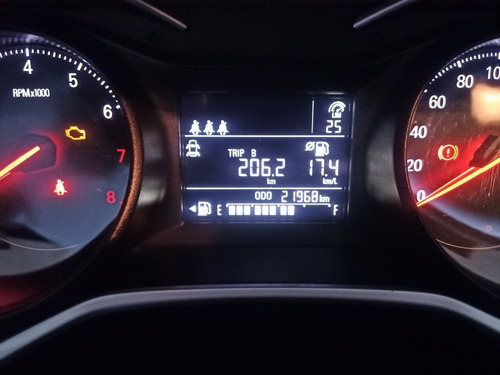 Imagem 9 de 13 de Chevrolet Onix Plus 2021 1.0 Lt Turbo 4p
