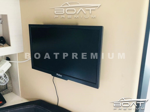Focker 320gt, 2015, 2x Mercury 220hp - Phantom - Yacxo