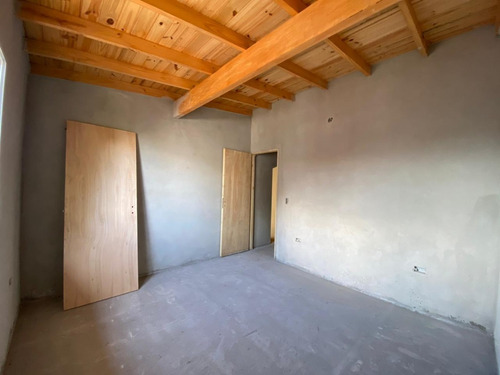 Imagen 8 de 15 de Chalet Venta 4 Amb Mar Del Tuyu Calle 84 Entre 7 Y 8 * Uf 4*