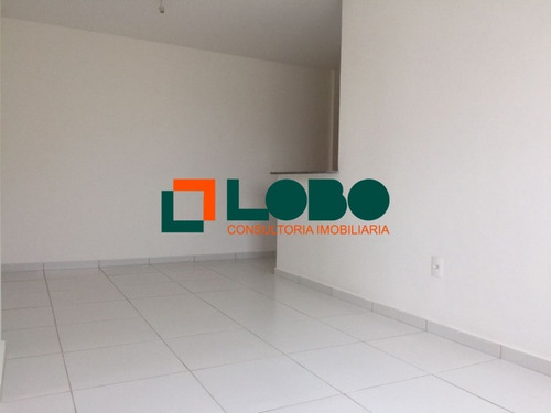 Imagem 1 de 15 de Alugo Excelente Apartamento, Prédio Com Elevador - 117