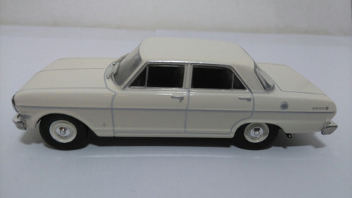 Chevrolet 400 1:43 Salvat Milouhobbies A2028