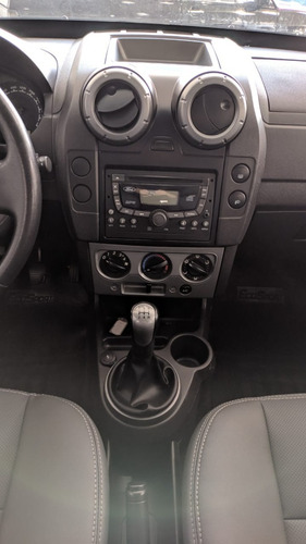 Imagem 10 de 13 de Ford Ecosport 1.6 Freestyle 8v Flex 4p Manual