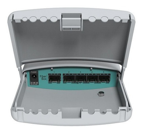 MikroTik CRS105-5S-FB color blanco