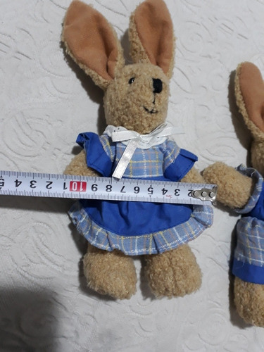 Coelhos Páscoa Pelúcia Casal C Roupa Azul (Usado)