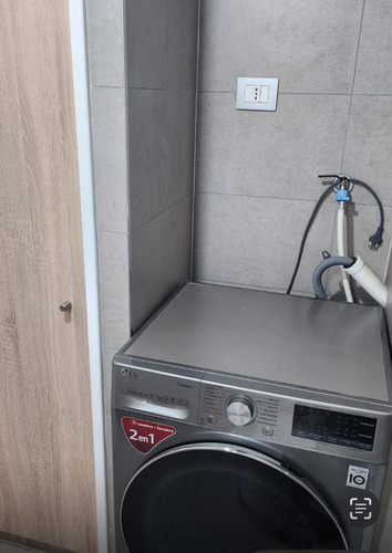 Por Viaje, Se Vende Dp Un Dormitorio, Bx, Edificio Full